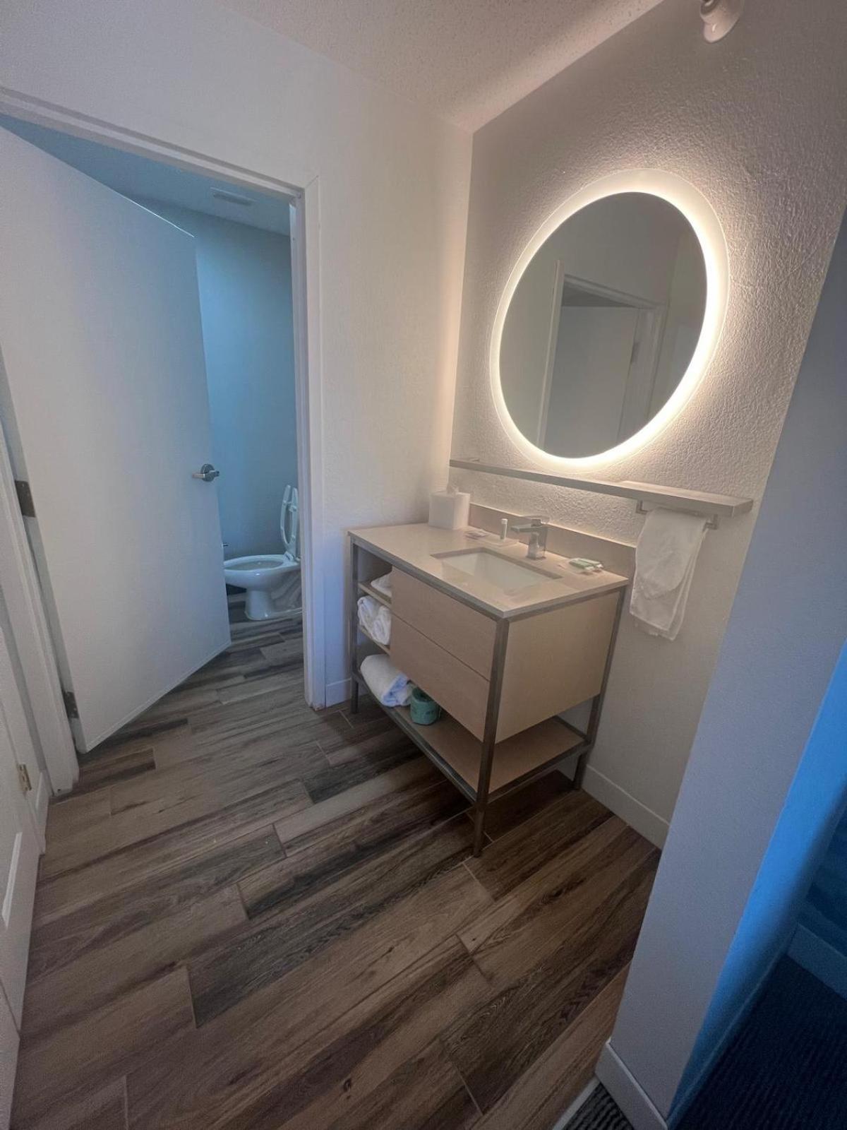 Towneplace Suites Detroit וורן מראה חיצוני תמונה