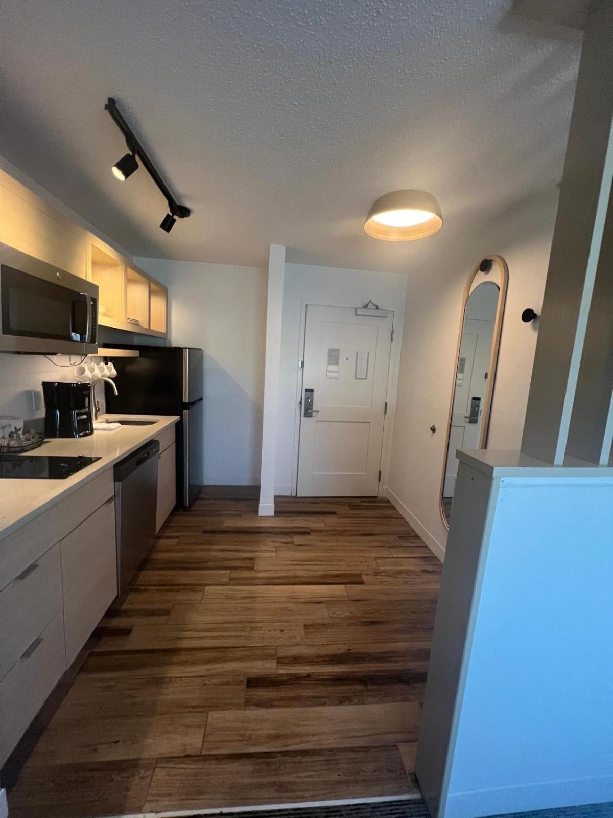 Towneplace Suites Detroit וורן מראה חיצוני תמונה