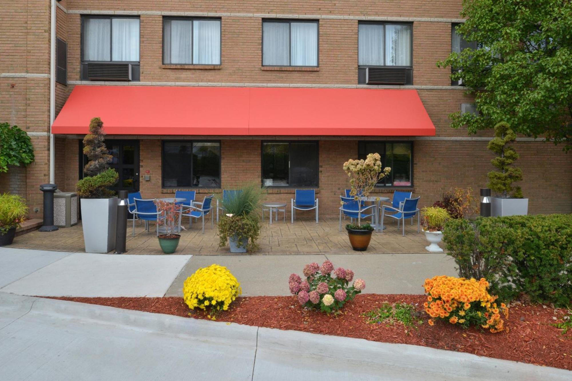 Towneplace Suites Detroit וורן מראה חיצוני תמונה