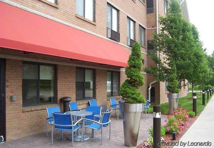 Towneplace Suites Detroit וורן מראה חיצוני תמונה