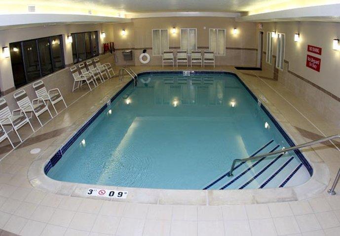 Towneplace Suites Detroit וורן מראה חיצוני תמונה