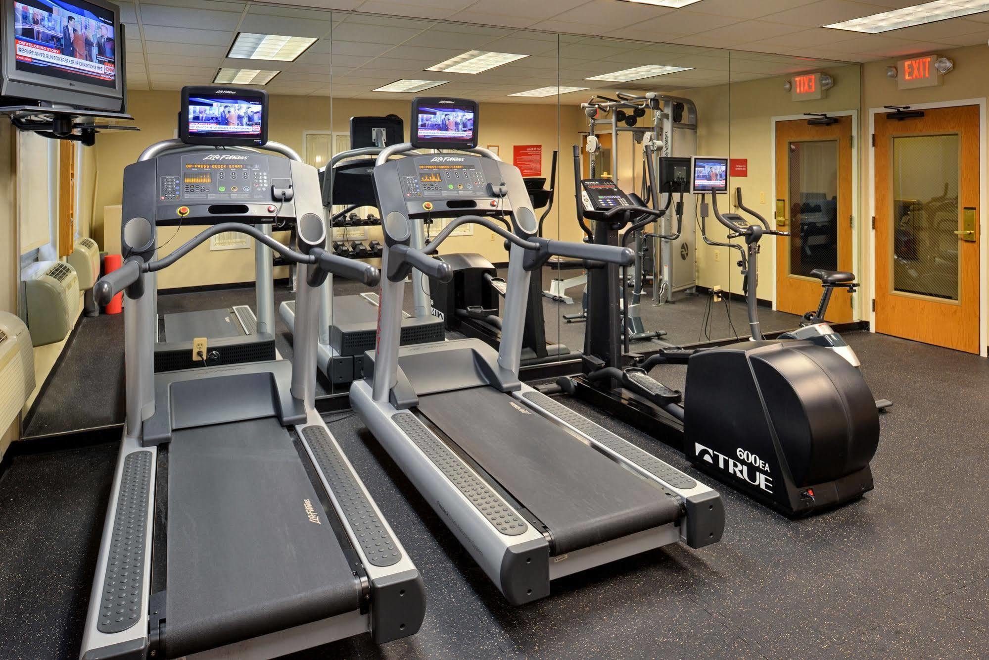 Towneplace Suites Detroit וורן מראה חיצוני תמונה